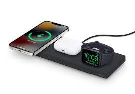 Belkin Boost charge pro 3 in 1 wirless charging pad with magsafe